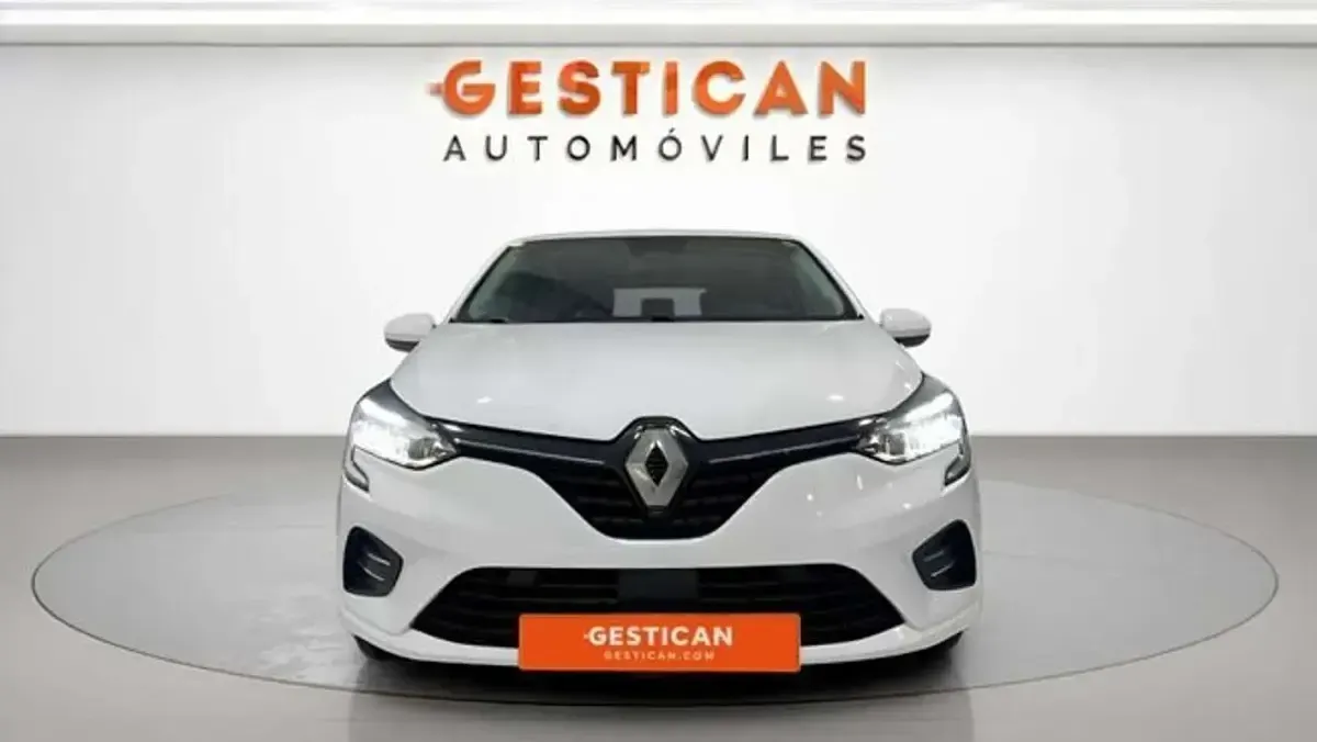 Usado Renault Clio Intens 140 CV (102 kW) 2021 Blanco Utilitario