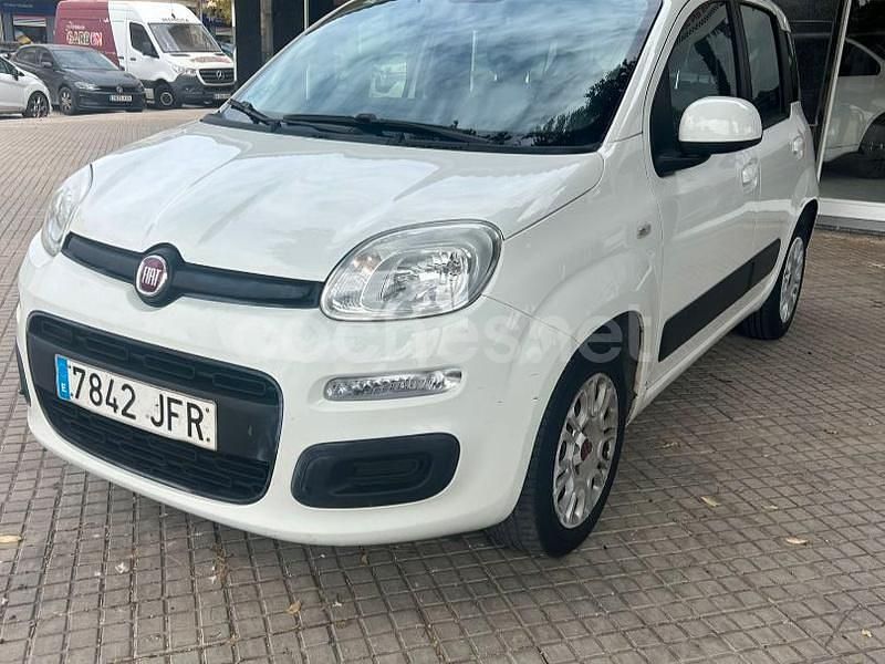 Usado Fiat Panda Lounge 69 HP (50 kW) 2015 Branco Sedan