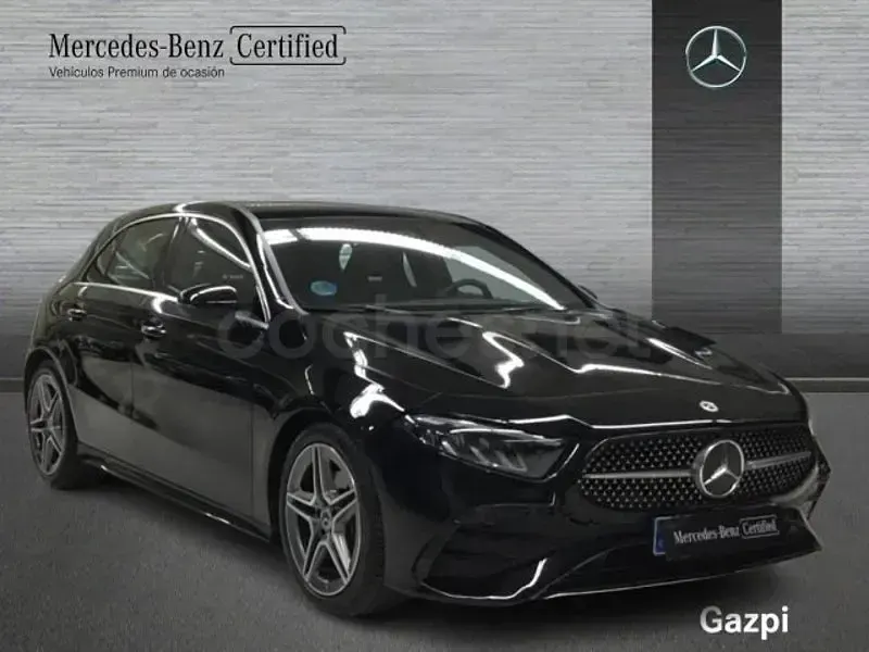 Usado Mercedes A180 136 CV (100 kW) 2025 Negro Berlina