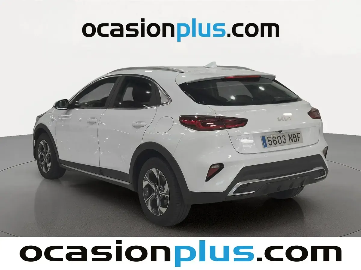 Usado Kia XCeed 101 CV (74 kW) 2025 Blanco SUV