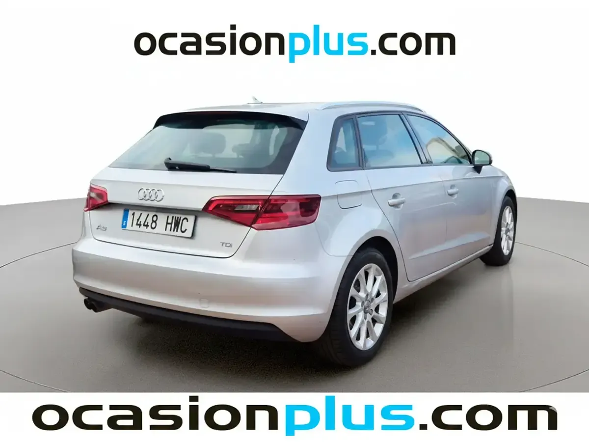 Używany Audi A3 150 KM (110 kW) 2014 Szary