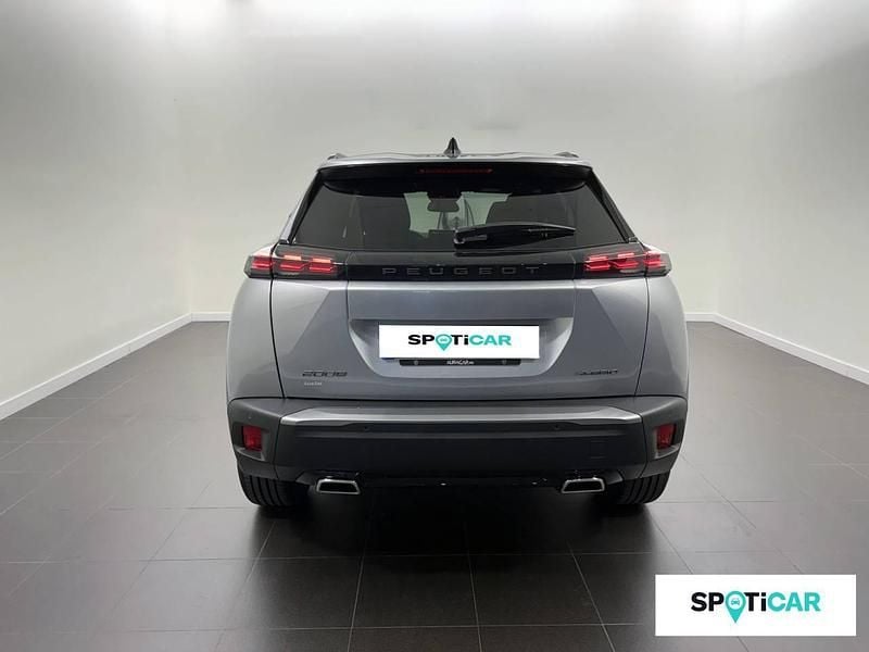 Usado Peugeot 2008 Allure 145 CV (106 kW) 2025 Gris SUV