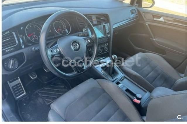 Usado VW Golf VII Sportline 150 CV (110 kW) 2015 Blanco Berlina