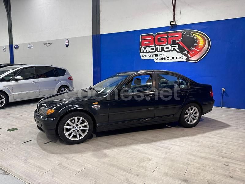 Negro Usado 2003 BMW 320 Berlina | 4999 € (Un poco caro) - Imagen 1/4