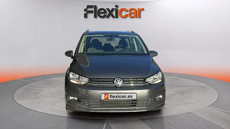 Usado VW Touran Edition 116 CV (85 kW) 2018 Gris Monovolumen
