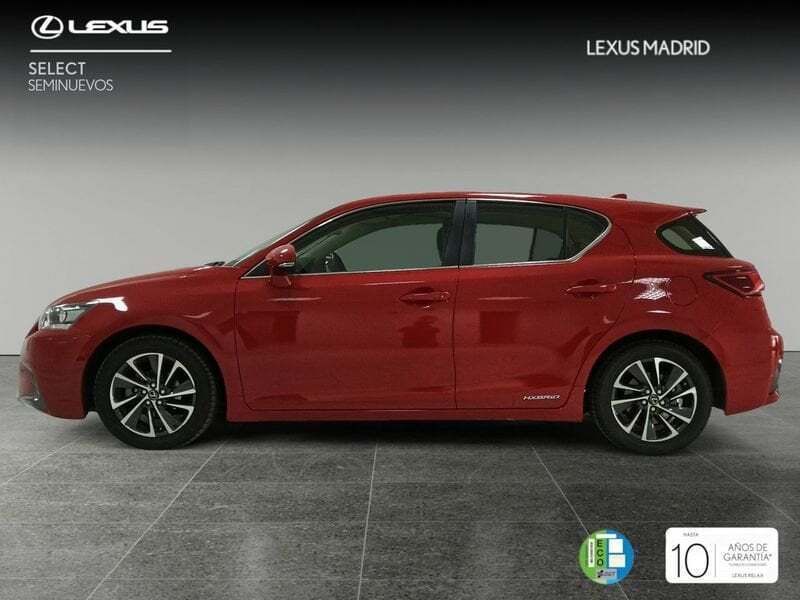 Usado Lexus CT200h Executive Line 136 CV (100 kW) 2021 Rojo Utilitario