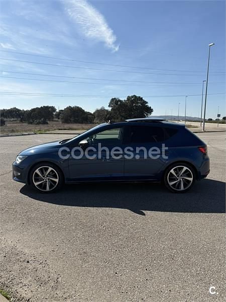 Usado Seat Leon FR 150 CV (110 kW) 2016 Azul Berlina