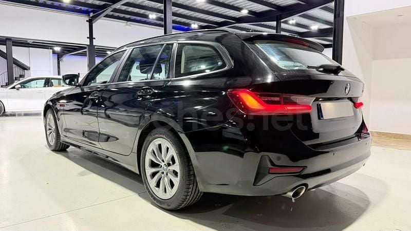 Usado BMW 320e Comfort Edition 190 CV (139 kW) 2020 Negro Familiar