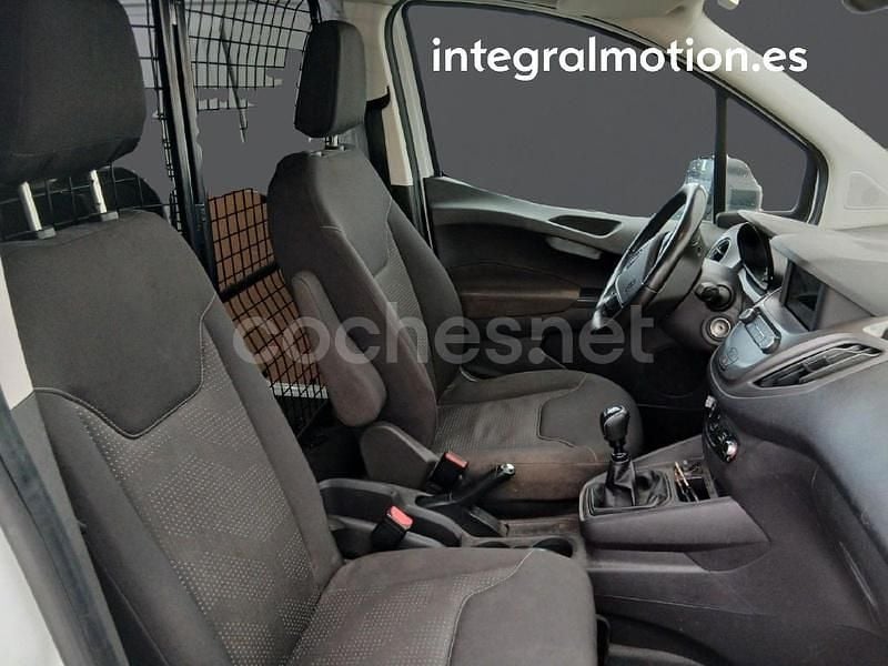 Usado Ford Tourneo Connect Trend 100 CV (73 kW) 2019 Blanco Monovolumen