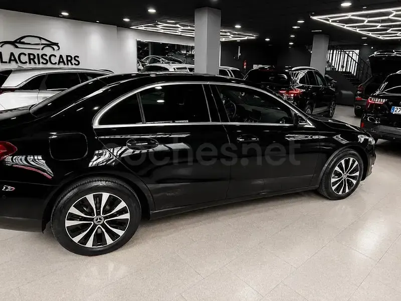 Usado Mercedes A250 218 CV (160 kW) 2022 Negro Berlina