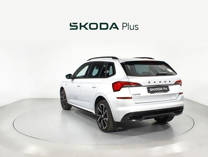 Plateado Usado 2023 Skoda Kamiq Monte Carlo SUV | 26.600 € (Un poco caro) - Imagen 1/4
