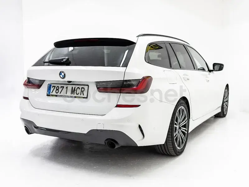 Usado BMW 330 286 CV (210 kW) 2022 Blanco Familiar