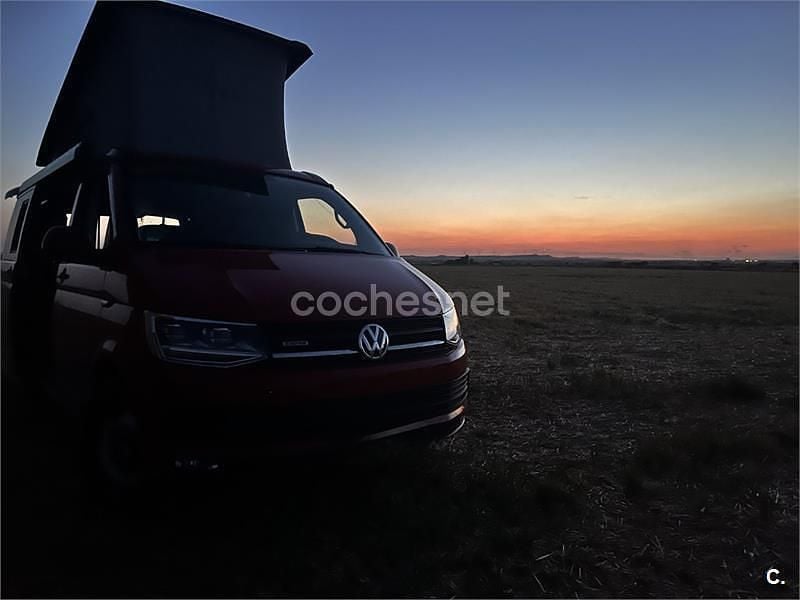 Usado VW California Beach 150 CV (110 kW) 2018 Granate Van