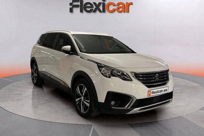 Blanco Usado 2017 Peugeot 5008 Allure Monovolumen | 12.990 € (Precio justo) - Imagen 1/4
