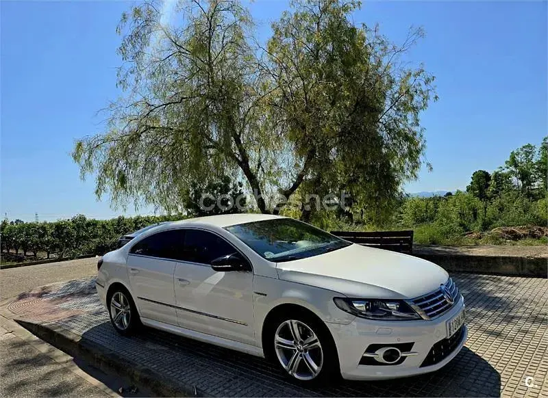 Usado VW CC R-line BlueMotion 140 CV (102 kW) 2014 Blanco Berlina