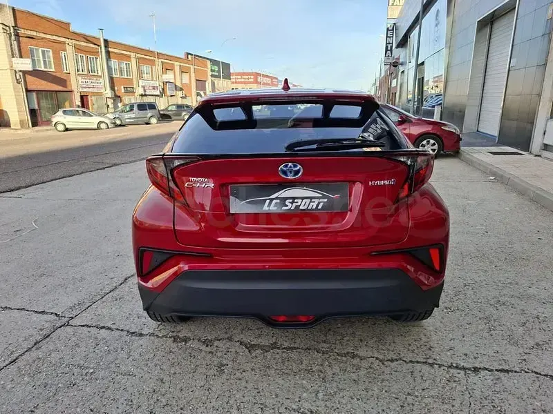 Usado Toyota C-HR Advance 122 CV (89 kW) 2020 Rojo SUV
