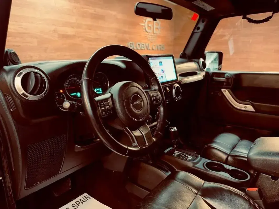 Usado Jeep Wrangler Rubicon 200 CV (147 kW) 2012 Negro SUV