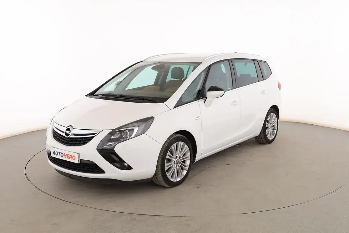 Usado Opel Zafira Tourer Excellence 135 CV (99 kW) 2016 Monovolumen