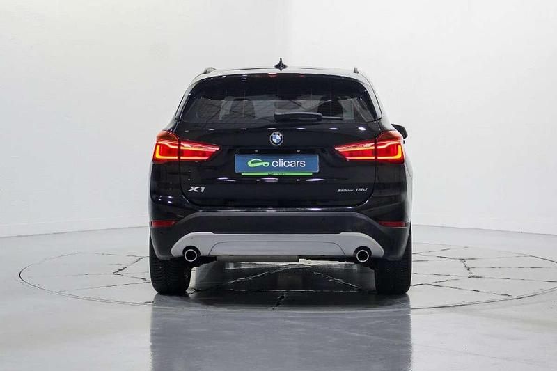 Usado BMW X1 150 CV (110 kW) 2019 Negro SUV