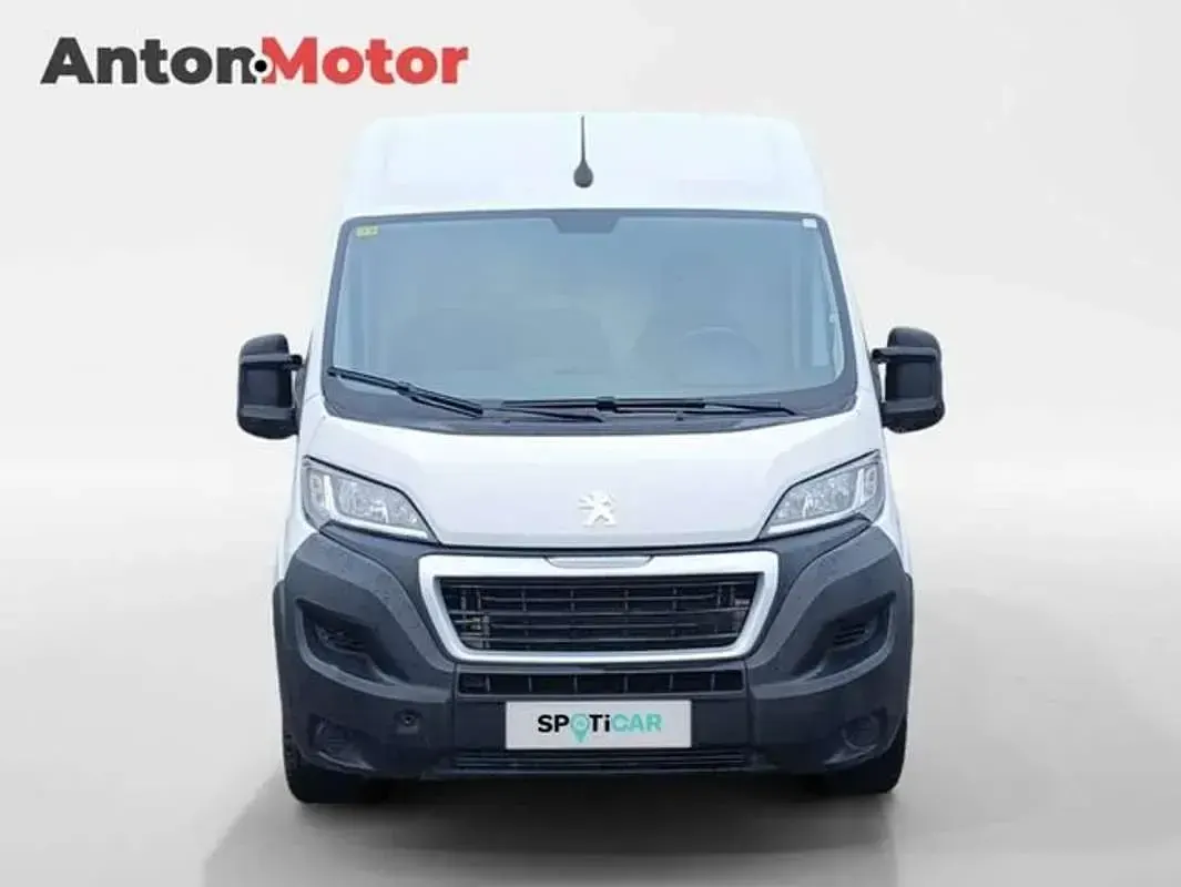 Usado Peugeot Boxer S 141 CV (103 kW) 2022 Blanco Van