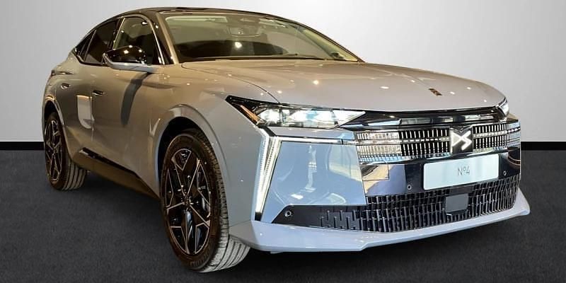 Nuevo DS Automobiles DS4 145 CV (106 kW) 2025 Gris claro