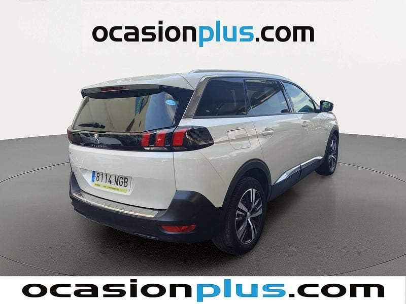 Usado Peugeot 5008 Allure 131 CV (96 kW) 2023 Blanco SUV