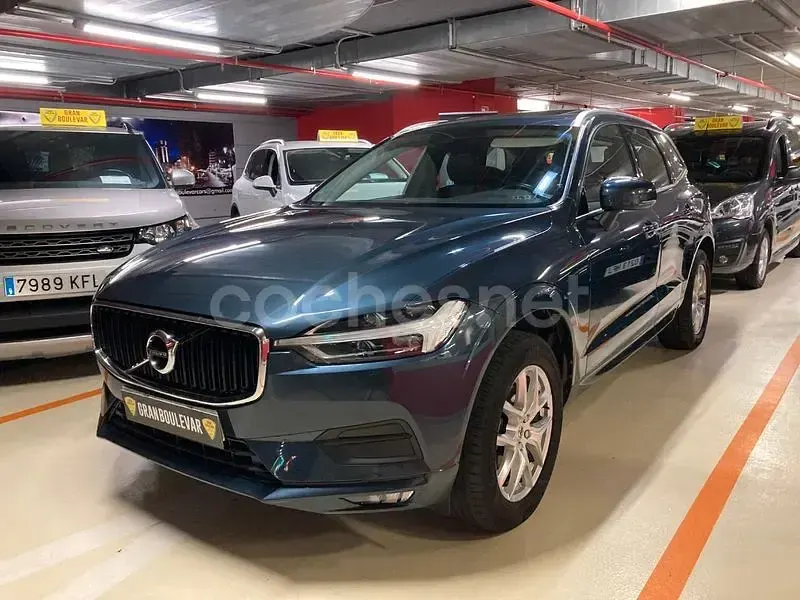 Usado Volvo XC60 Momentum 150 CV (110 kW) 2019 Azul SUV