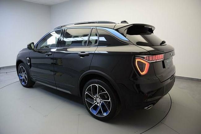 Usado Lynk & Co 01 261 CV (191 kW) 2024 Negro SUV