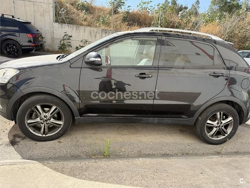 Negro Usado 2013 Ssangyong (KGM) Korando Limited SUV | 6999 € (Super precio) - Imagen 1/4