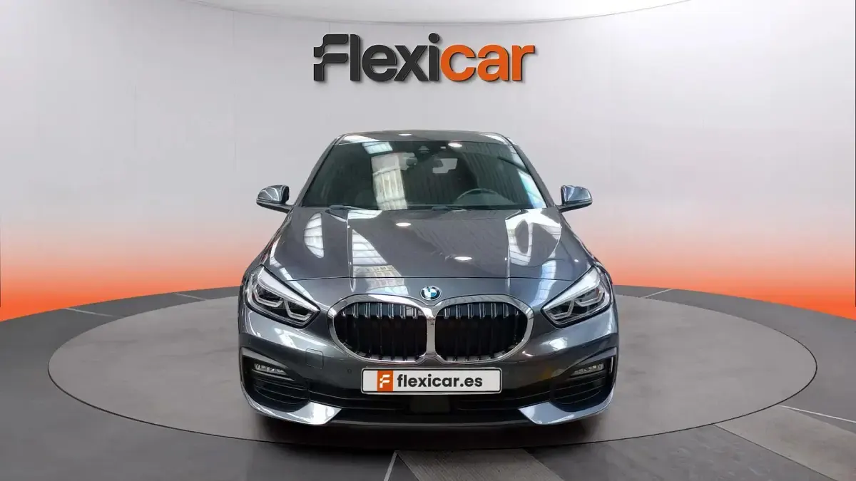 Usado BMW 116 116 CV (85 kW) 2021 Gris Utilitario