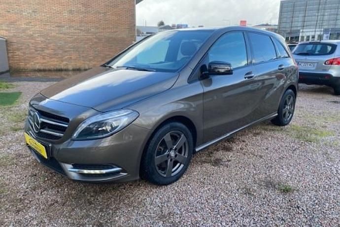 Usado Mercedes B200 136 CV (100 kW) 2013 Monovolumen