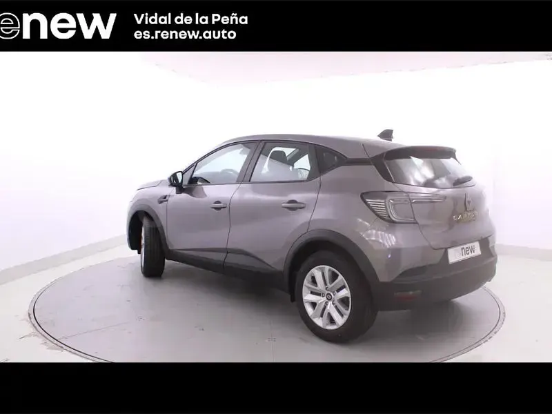 Nuevo Renault Captur Evolution 100 CV (73 kW) 2026 Gris / plata SUV
