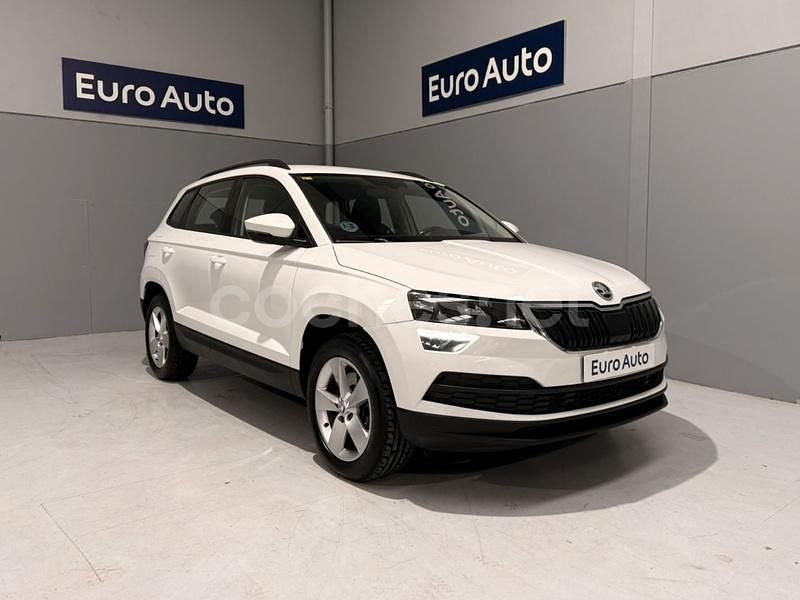Blanco Usado 2020 Skoda Karoq Ambition SUV | 17.900 € (Buen precio) - Imagen 1/4