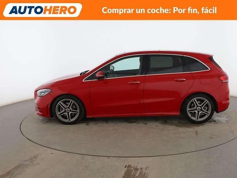 Usado Mercedes B200 AMG line 163 CV (119 kW) 2019 Rojo Monovolumen