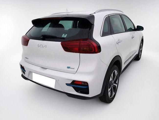 Usado Kia e-Niro 150 kW (204 CV) 2022 Blanco SUV