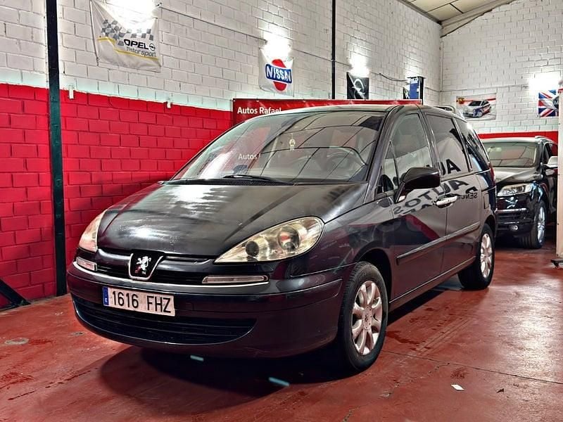 Usado Peugeot 807 130 CV (95 kW) 2006 Negro Monovolumen