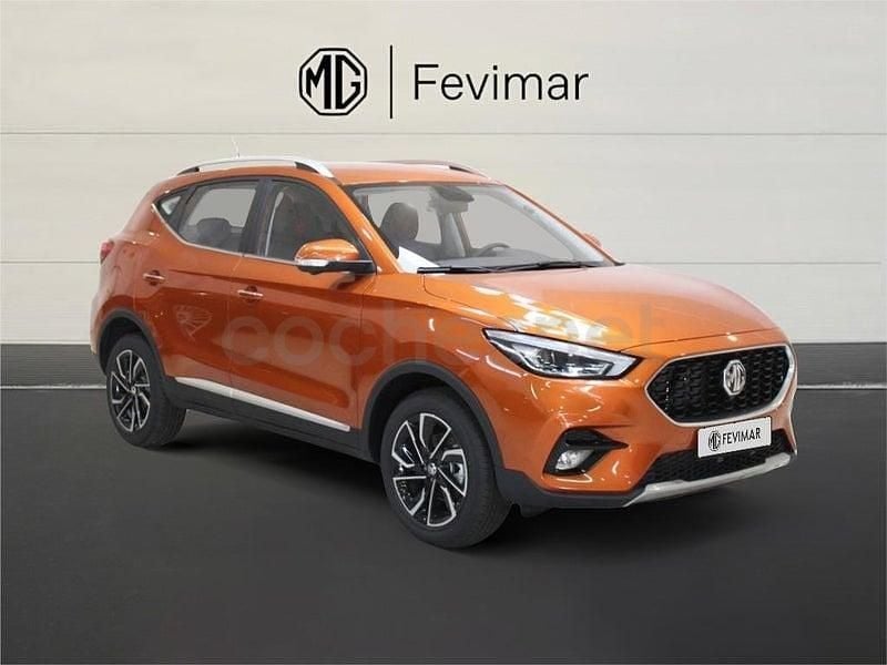 Usado MG ZS Luxury 111 CV (81 kW) 2024 Naranja SUV