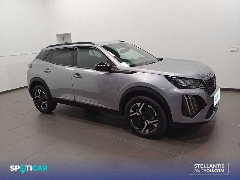 Usado Peugeot 2008 Allure 101 CV (74 kW) 2025 Gris SUV