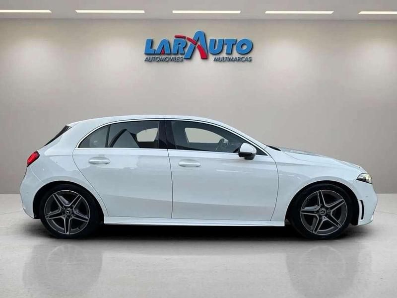 Usado Mercedes A180 136 CV (100 kW) 2022 Blanco Utilitario