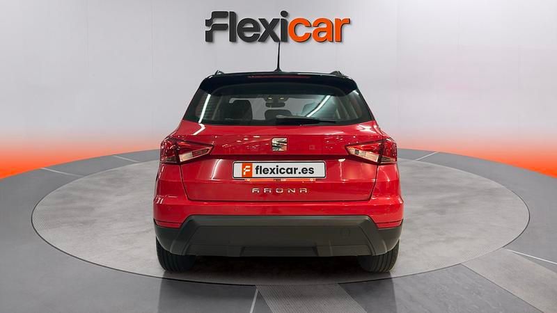 Usado Seat Arona FR 110 CV (80 kW) 2021 Rojo SUV