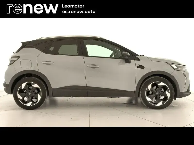 Usado Renault Captur Techno 100 CV (73 kW) 2025 Gris SUV