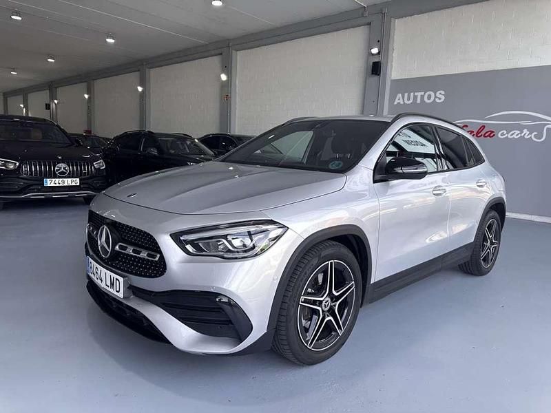 Usado Mercedes GLA200 150 CV (110 kW) 2021 Gris SUV