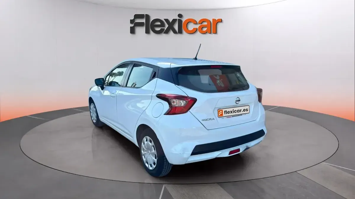 Usado Nissan Micra Acenta 92 CV (67 kW) 2023 Blanco Utilitario