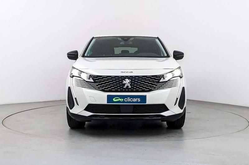 Usado Peugeot 3008 Allure 131 CV (96 kW) 2021 Blanco SUV