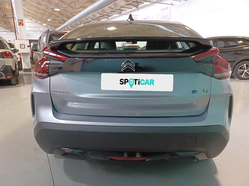 Brugt Citroën e-C4 Feel 100 kW (136 HK) 2023 Grå Sedan