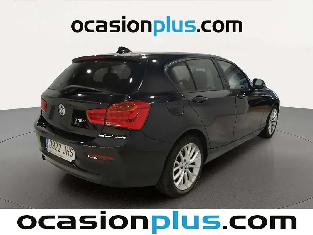 Usado BMW 118 150 CV (110 kW) 2015 Negro Utilitario