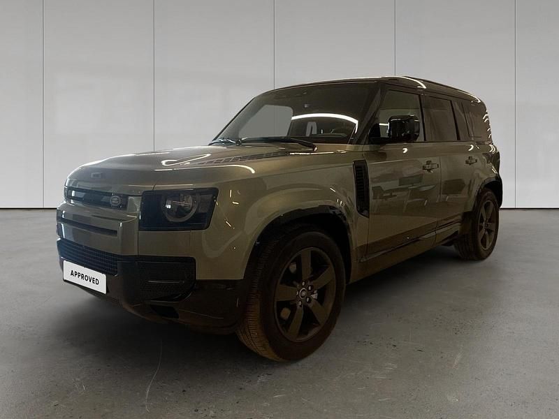 Usado Land Rover Defender SE Dynamic 249 HP (183 kW) 2025 Verde SUV