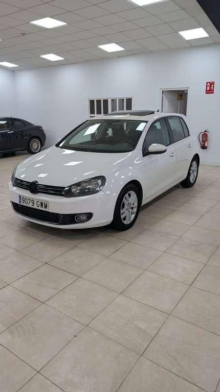 Blanco Usado 2010 VW Golf VI Sportline Utilitario | 6460 € (Buen precio) - Imagen 1/4