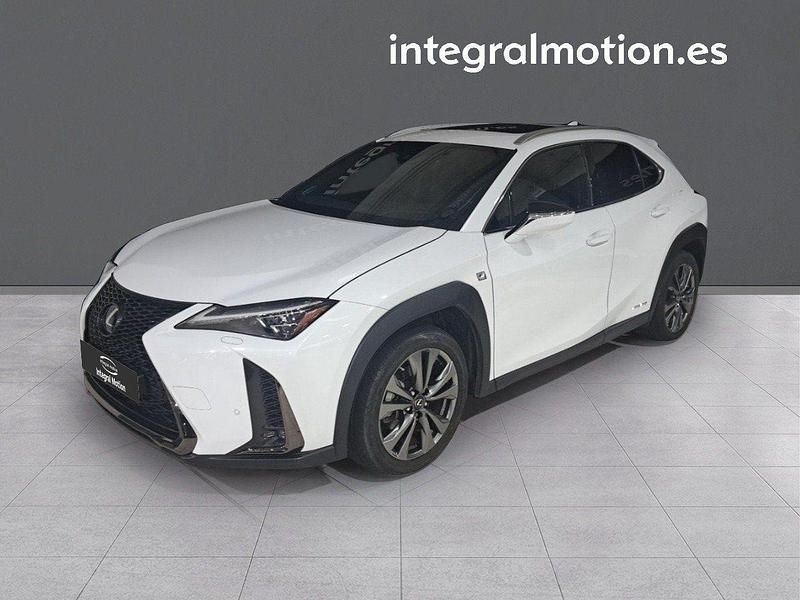 Usado Lexus UX Sport Line 183 CV (134 kW) 2021 Blanco SUV