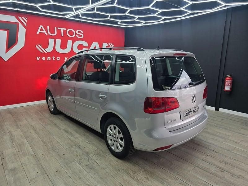 Usado VW Touran Edition 105 CV (77 kW) 2011 Gris / plata Monovolumen